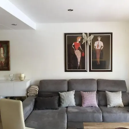 Llum House