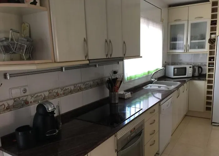 Llum House Tatil Evi